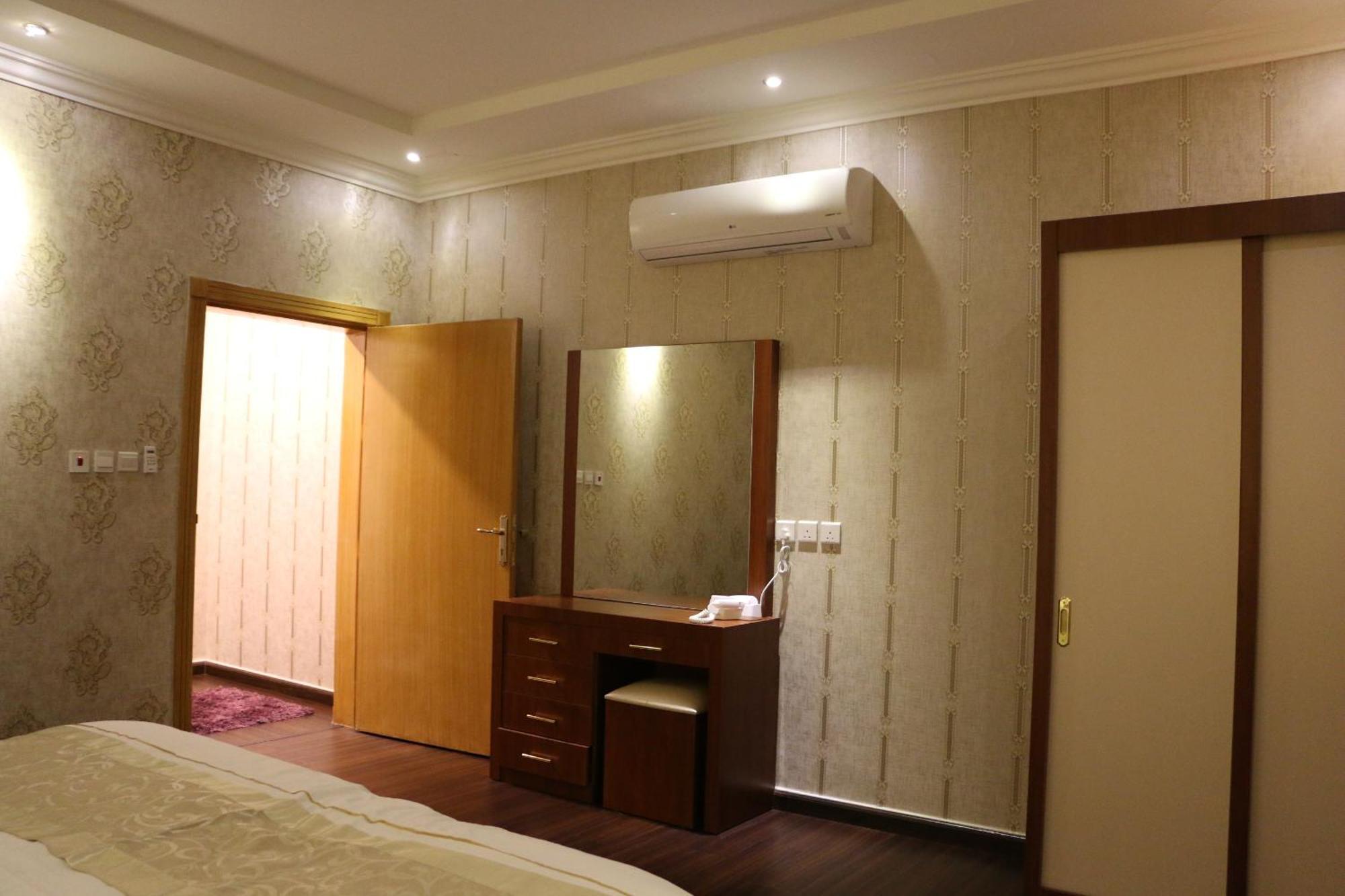 Al Joon Hotel リヤード 部屋 写真